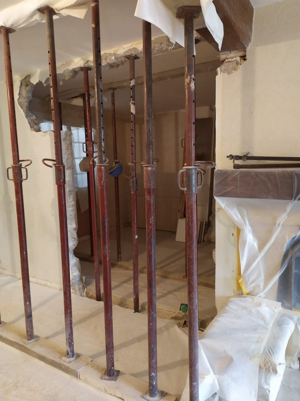 Création d’ouverture dans un mur porteur en parpaing à Nanterre — free download